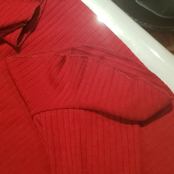 Red off the shoulder top - Picture 2 of 5